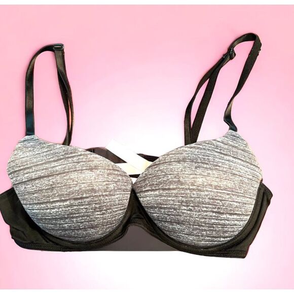 Victoria's Secret Wear Everywear Lightly Lined Padded Bra Size 34B - Picture 1 of 5